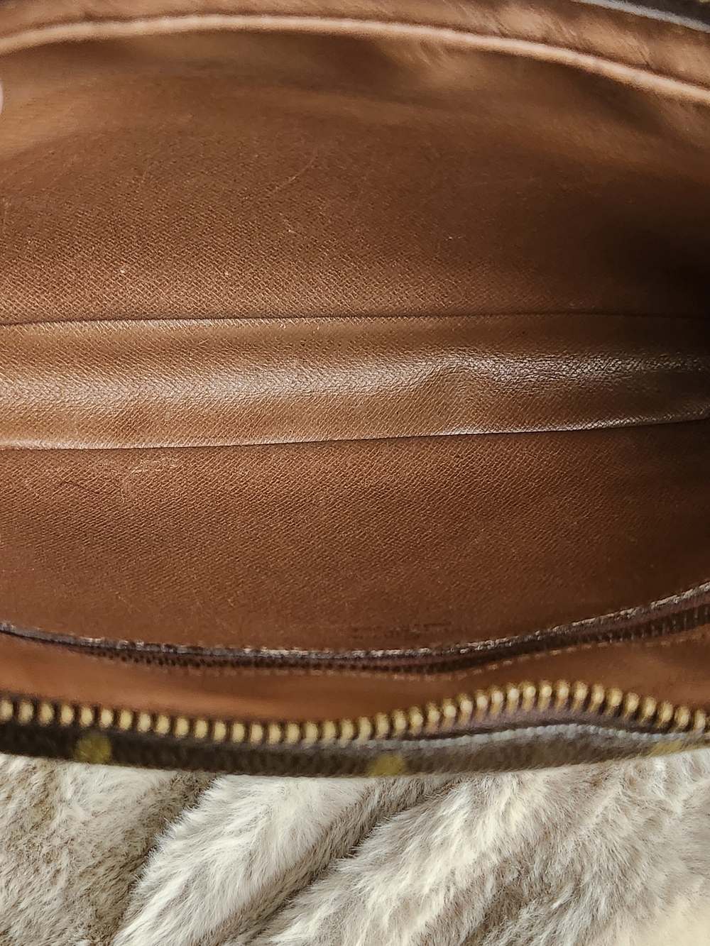 Louis Vuitton Monogram Marly Dragonne GM Wristlet - Picture 15 of 16